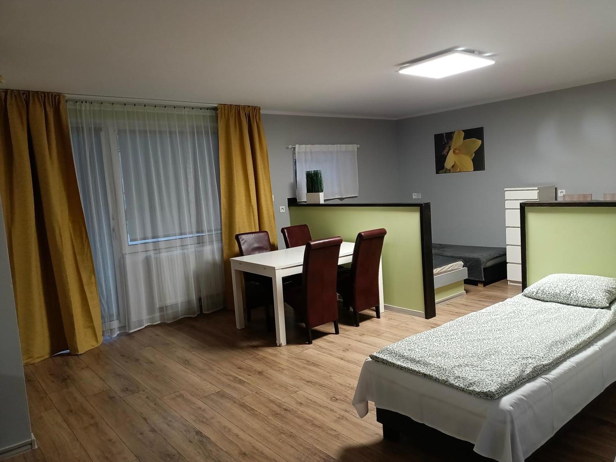 Letnia Oaza "Forsycja" Villa Sobienie Jeziory Exteriör bild
